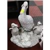 Image 1 : FAMILY OF DUCKS OUTDOOR ORNANMENT H-19.5"