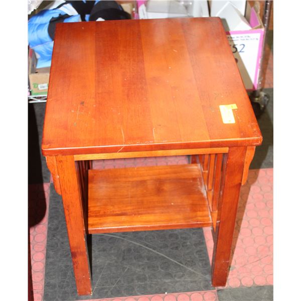 HARDWOOD END TABLE