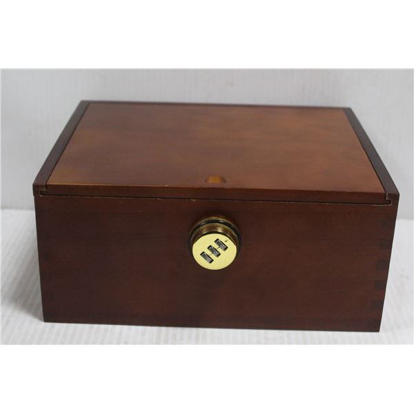 DARK WOOD LOCKING BOX