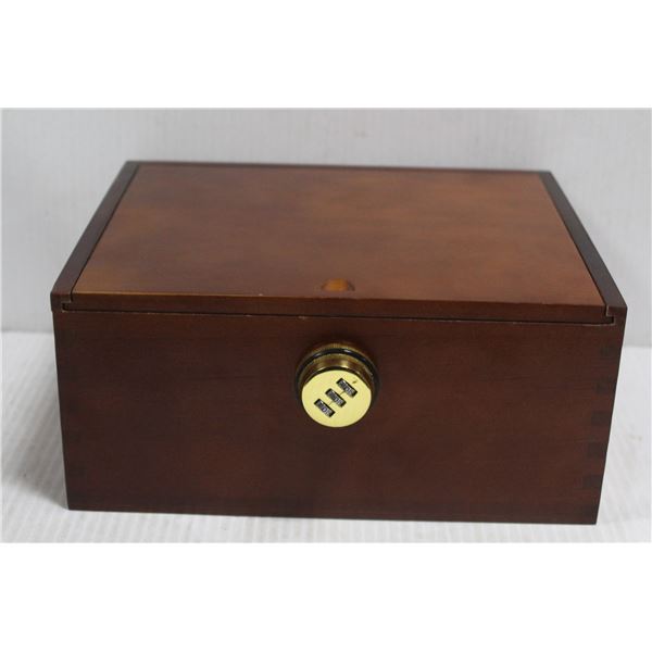 DARK WOOD LOCKING BOX