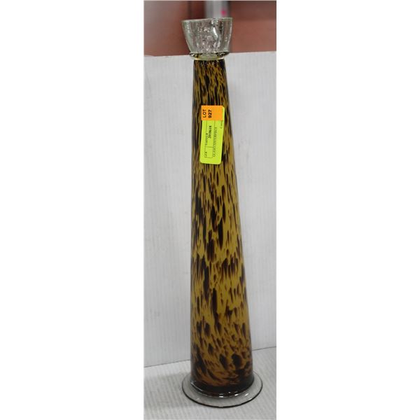 GLASS CENTERPIECE H-18"