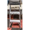 Image 1 : 3FT ALUMINUM LITE LADDER