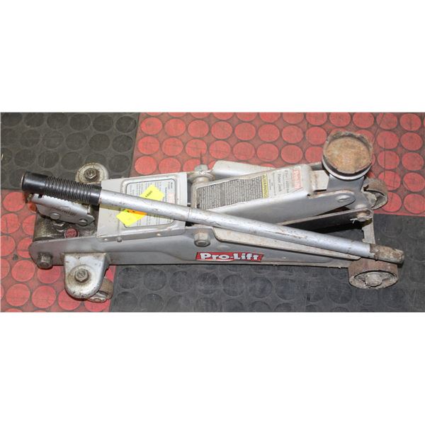 PRO LIFT 2 TON FLOOR JACK