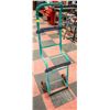 Image 1 : GREEN 2 WHEEL HAND TRUCK (DOLLY)