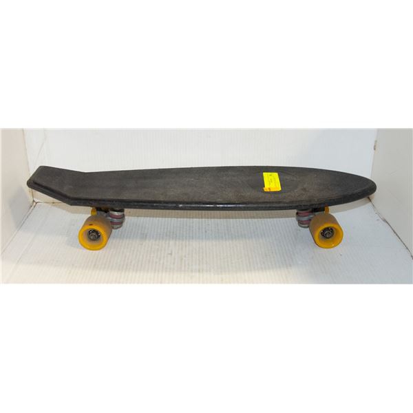 BLACK BANANA BOARD SKATEBOARD