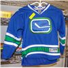 Image 1 : YOUTH SMALL VANCOUVER CANUCKS JERSEY