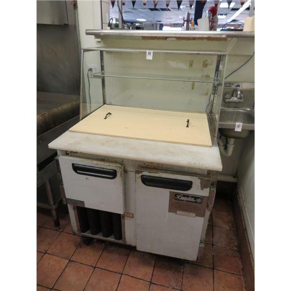 Leader Ref. Sandwich Prep Table - 3'