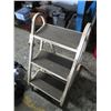 Image 1 : 3 Step Ladder