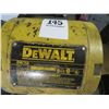 Image 2 : Dewalt 6" Bench Grinder