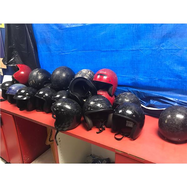 Lot of Helmets (33)
