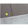 Image 2 : Grey Plastic Lifetime 6' Picnic Table