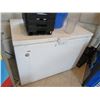 Image 1 : Whirlpool 4' Chest Freezer