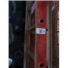 Image 2 : Orange Fiberglass 20' Extension Ladder