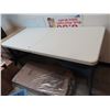 Image 1 : Ozark Trail 6' Folding Table