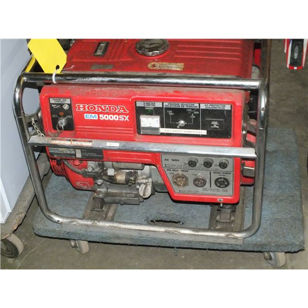 Honda EM 5000 SX Gas Powered Generator