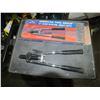 Image 1 : 17" Heavy Duty Hand Riveter