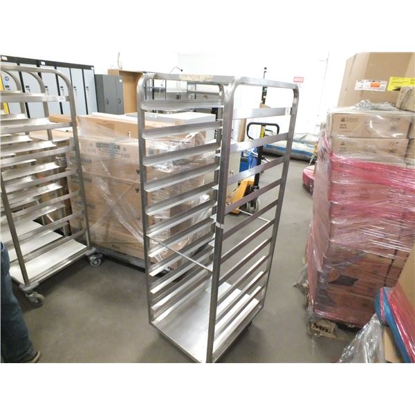 Baker Tray Rack On Wheels