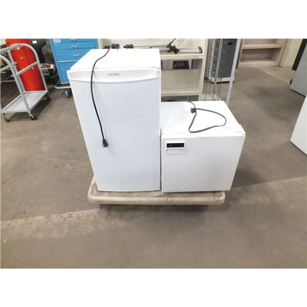 2 Mini Fridges