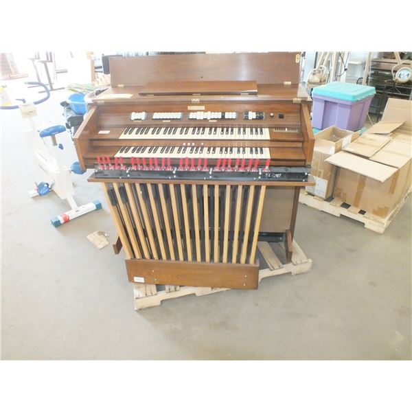 Baldwin Electric Organ