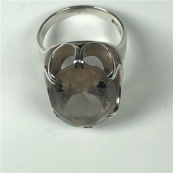 Vintage Silver Ring with Clear Topaz Gem Stone