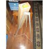 Image 1 : 2 ALUMINUM TRIPOD STANDS