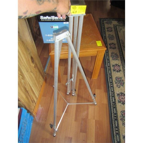 2 ALUMINUM TRIPOD STANDS