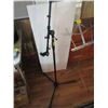 Image 3 : MUSIC STAND & MIC STAND