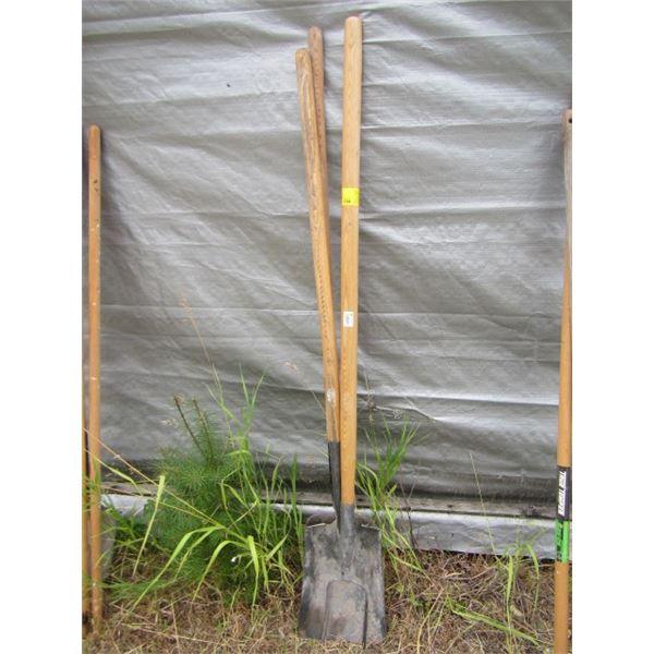 3 GARDEN TOOLS, WEEDER, SHOVEL & FORK