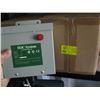 Image 1 : 2 ECO SYSTEM SOLAR CONTROLS