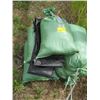 Image 1 : 6 SANDBAGS