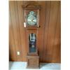 Image 1 : Grandmother Clock Cat C