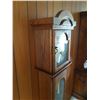Image 6 : Grandmother Clock Cat C