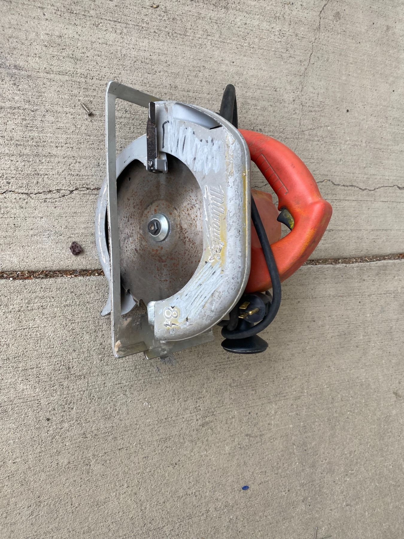 Milwaukee skil saw