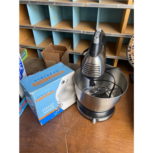 Hamilton Beach mixer and hand mixer