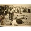 Image 2 : LOT OF 4 VINTAGE PHOTOS - GRUESOME - WW2 or Earlie