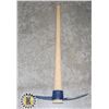Image 1 : FARM PICK AXE
