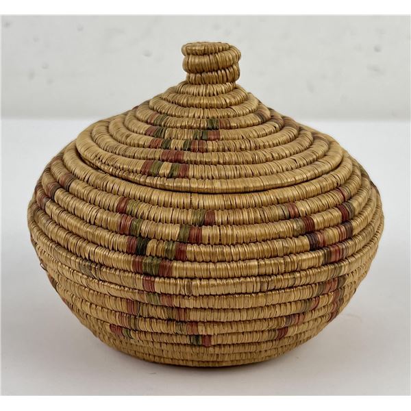 Alaskan Inuit Eskimo Lidded Basket