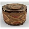 Image 2 : Antique Tlingit Alaskan Basket