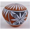 Image 1 : Jemez Pueblo Indian Pottery Pot Mary Small