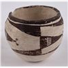 Image 1 : Acoma Pueblo Indian Pottery Pot