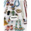 Image 12 : Beaded Native American Indian Items