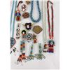 Image 6 : Beaded Native American Indian Items