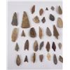 Image 6 : Collection of Ancient Indian Arrowhead Points #1