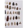 Image 3 : Collection of Ancient Indian Arrowhead Points #13