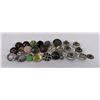 Image 2 : Collection of Antique Glass Buttons
