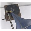 Image 11 : Standard Talking Machine Phonograph Style X