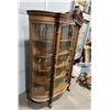 Image 3 : Wonderful Restored Oak Curved Glass China Cabinet