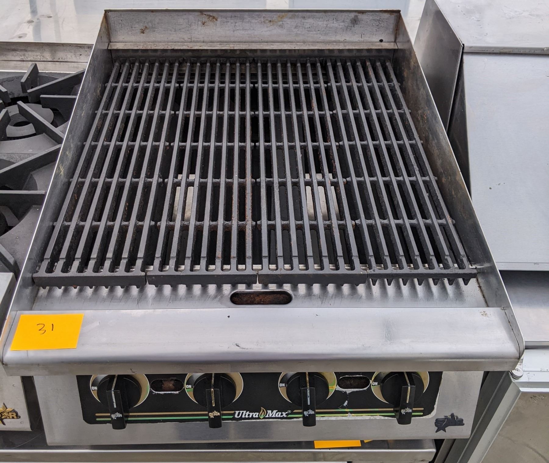 Star - Ultra Max Countertop Char broiler - Tested & working condition