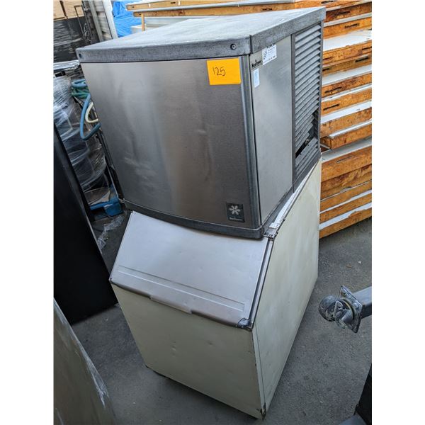 Manitowoc Small Ice machine Model QD0322A Tested & working condition