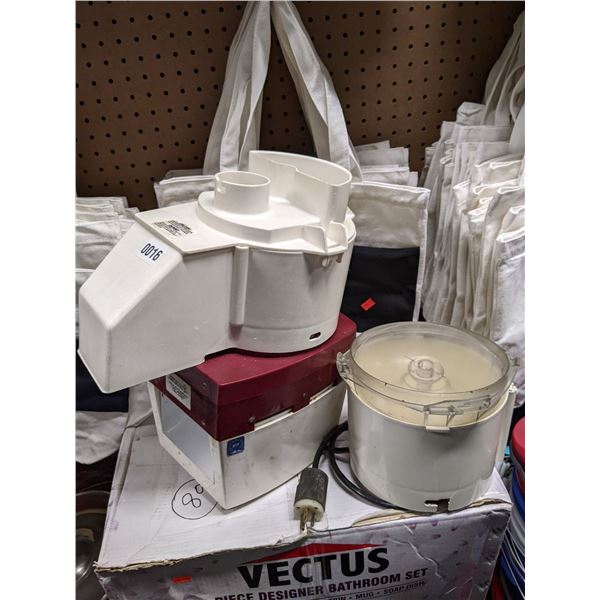 Restaurant grade food processor/food chopper